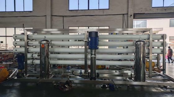 Desalinasi air laut Sistem air minum dengan tangki 4 galon