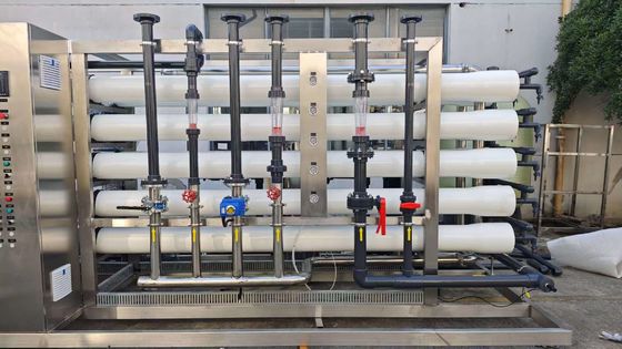 Desalinasi air laut Sistem air minum dengan tangki 4 galon