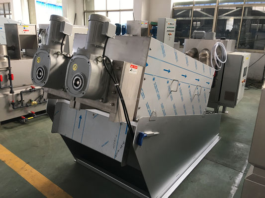 Mesin Pengering Lumpur Screw Press 2.4-30m3/jam SUS304
